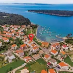 1 Bedroom Awesome In Appartamento *