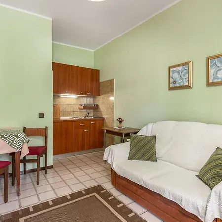 アパート 1 Bedroom Awesome In *