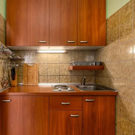 アパート 1 Bedroom Awesome In