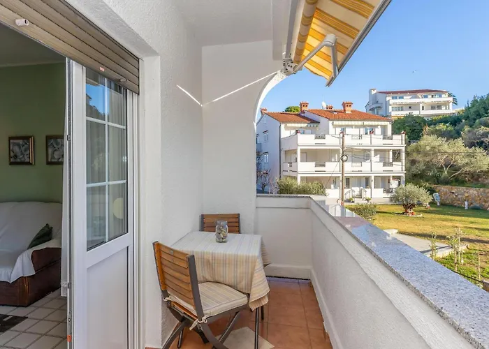1 Bedroom Awesome In * Palit